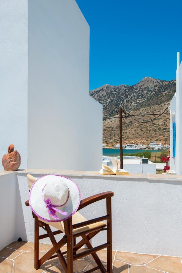 Theodora Rooms Kamares  Exterior foto